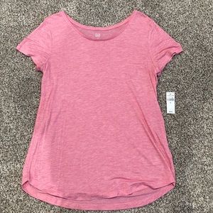 NWT GAP pink tee shirt